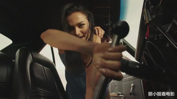 �ųƹ�·�桶˹�ʹ��˹��, �ⲿ����B��Ƭ��������Ƽ�����̫ˬ