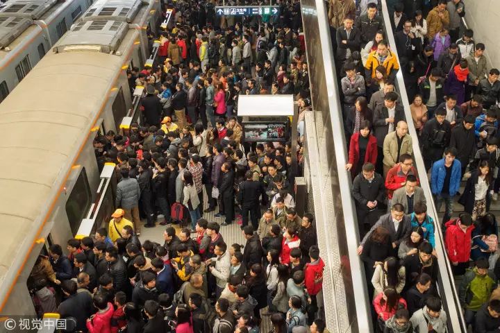 梦里花落知多少_中国人年收入多少(2)