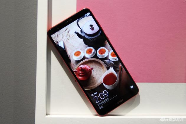 款款都是高性价比 2018性价比高的千元手机推