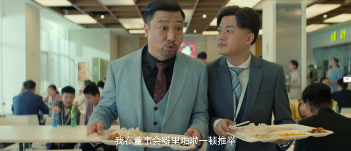 1��2����Ӱ����2.2�ڣ��������������ִ���һ����Ƭ��Ʊ�������