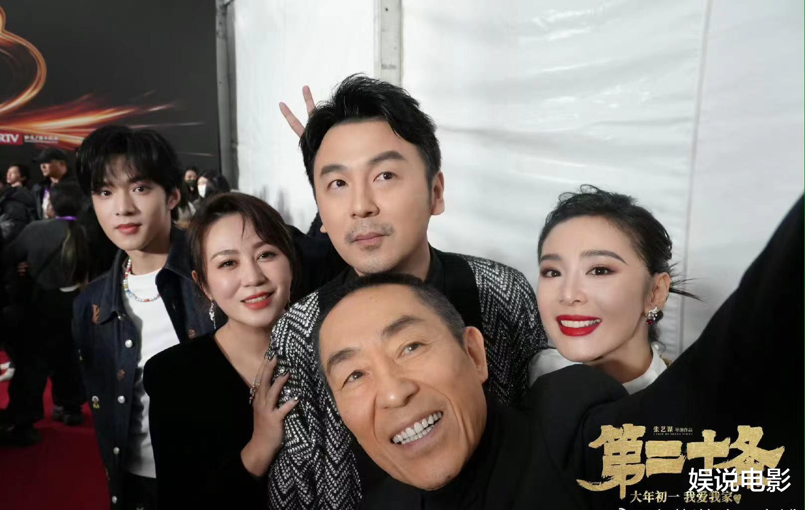 张艺谋赢麻了, 导演三部电影获奖, 新片获最受期待春节档电影