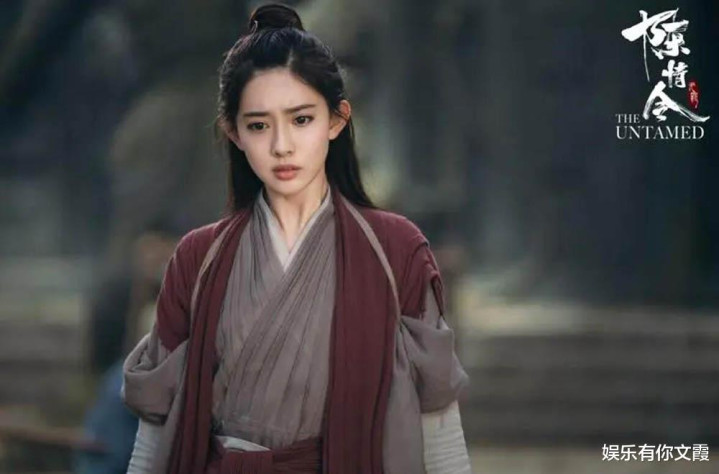 ��һ����װ��������Ϯ, ������������ǿǿЯ��, �������к�Ϸ����