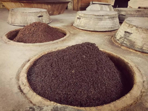 老醋坊里的大醋缸