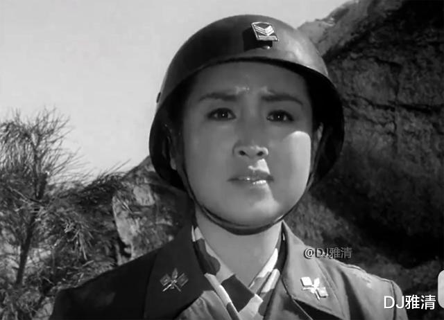 昔日女神李松竹演打击侵略者走红后为何不当八一厂演员晚年很幸福