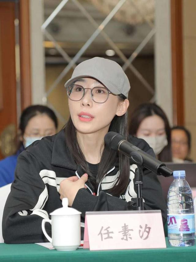 ���Ӿ硶����, �������������ֻ��ھ�����(��������Ƿ�����)