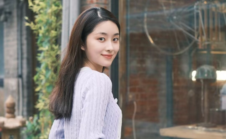 ������������ҵ�������Ů����: ��������������, ��ĸԲ���ճ�