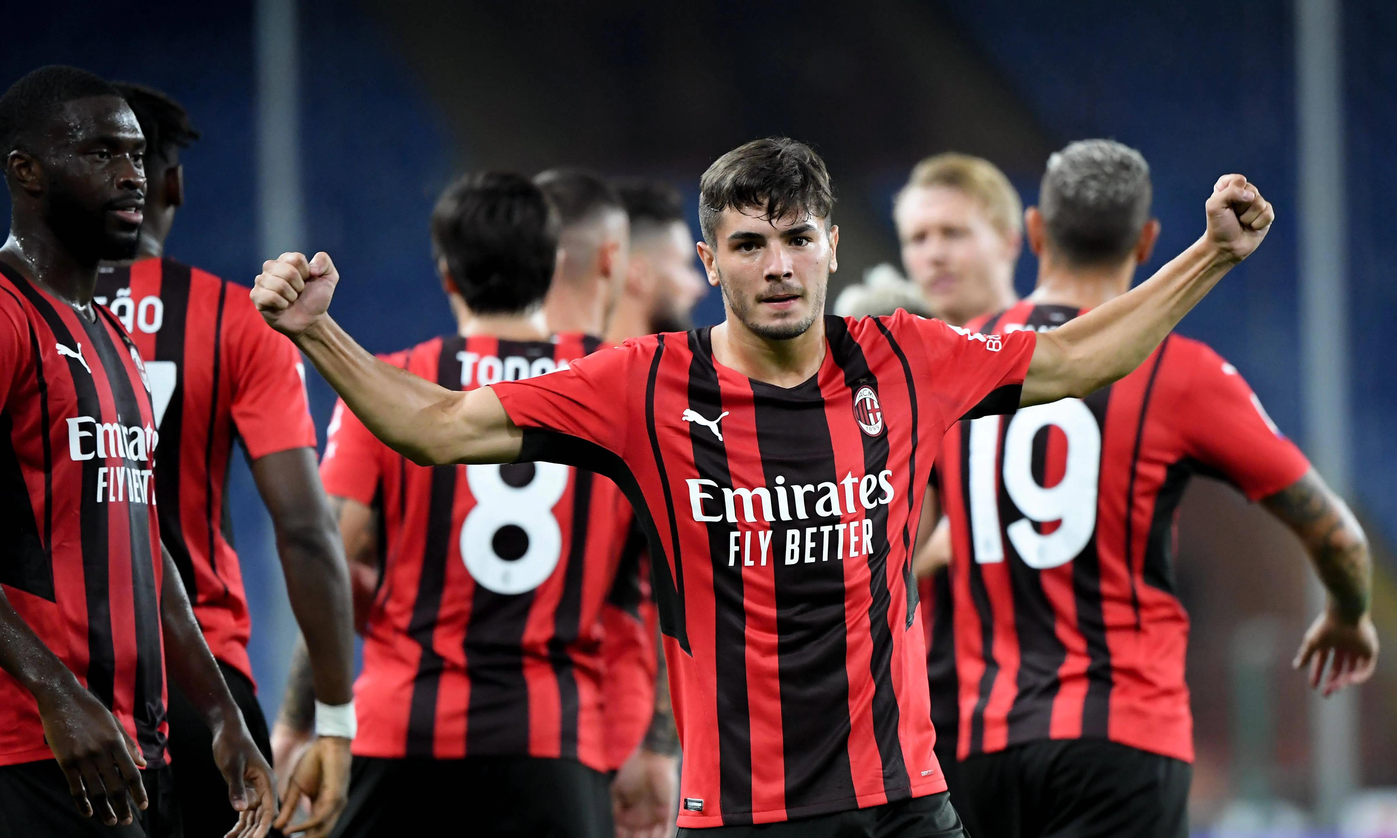 3-0完胜米兰！樱桃军团气势如虹，剑指7场不胜的曼联