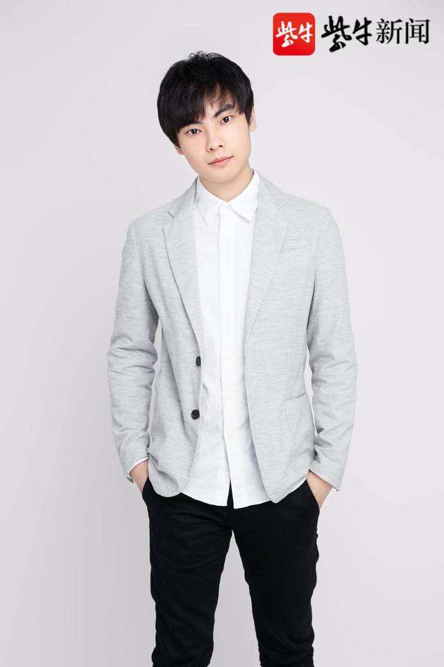 随后,郭家毅来到斗鱼平台,成为一名王者荣耀主播.