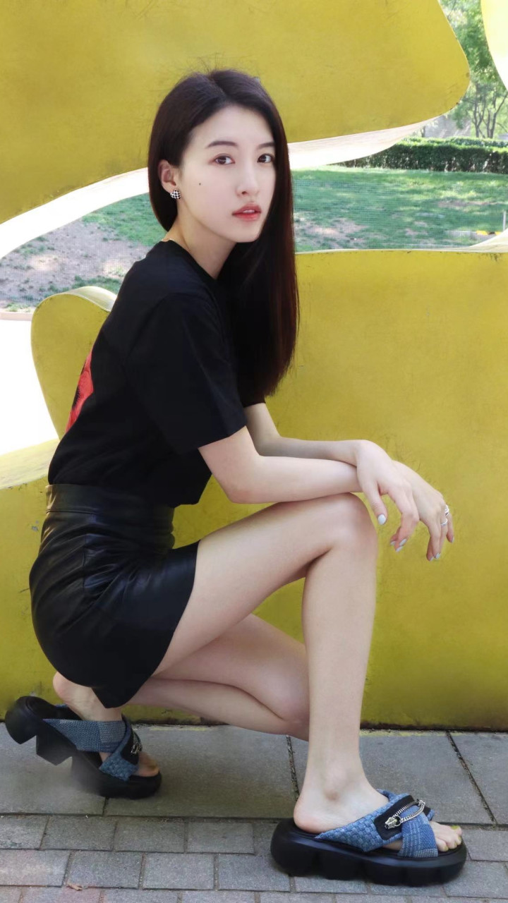 90��Ů��Ա�����(�������ֵ)