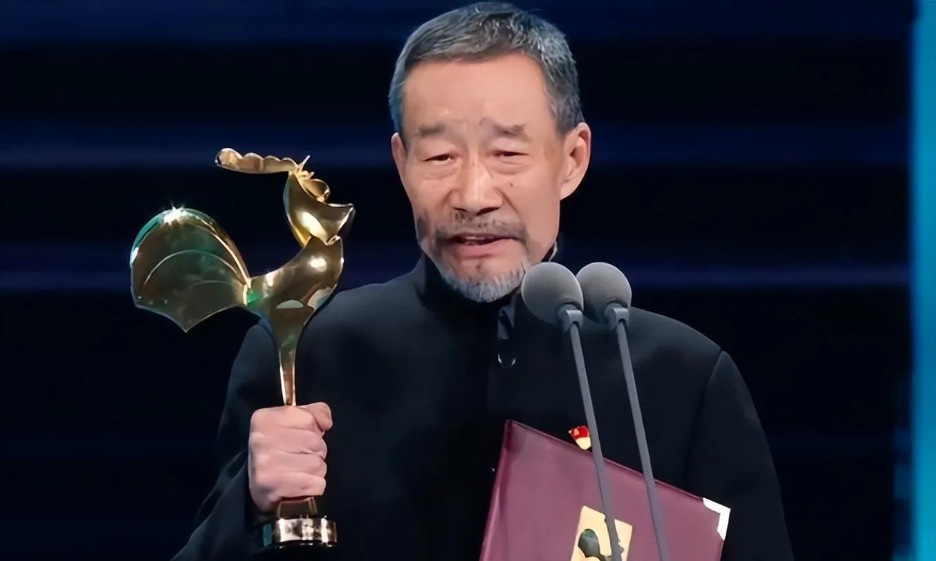 李雪健失聪失声登台！1分钟无声演绎，看哭全场