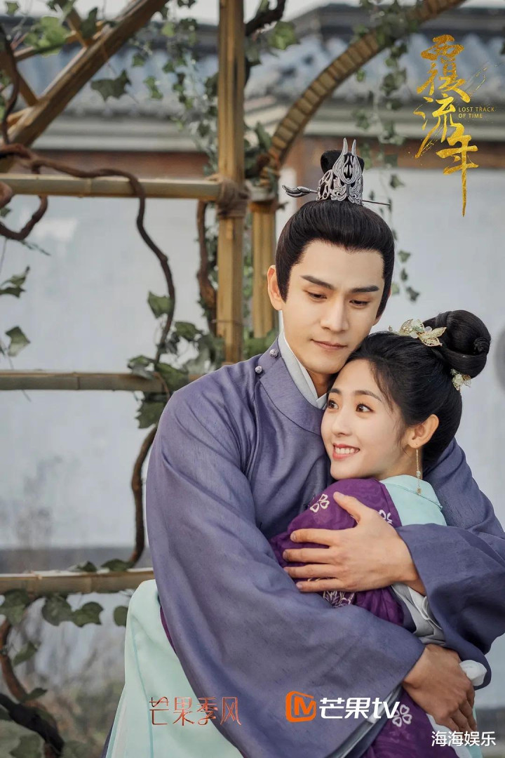 3�����ݴ�����������, ÿһ�����Ǿ���, �㿴������?(����С˵���O)