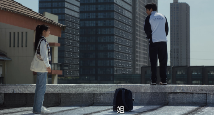 �Ų�4��, ȫ������ֱ�Ƶ�һ, ���������Ұ�ҹ��׷�������������