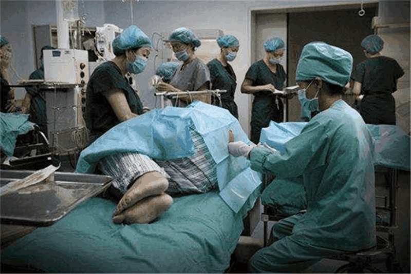 医生我是来生孩子的, 不是来搞笑的, 别逗好吗?