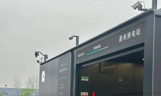 蔚来单站日均仅24次！距盈亏线差一半，这笔账谁兜底