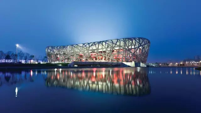 模特秀 | 烈焰红唇李亚冰欧美风写真