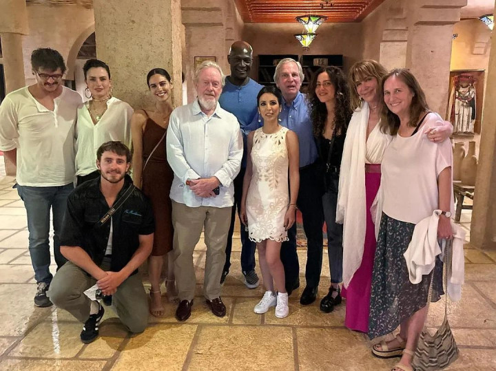 ����30��������Ƭ, 2024��Ҫˬը(�׵��� ˹����)