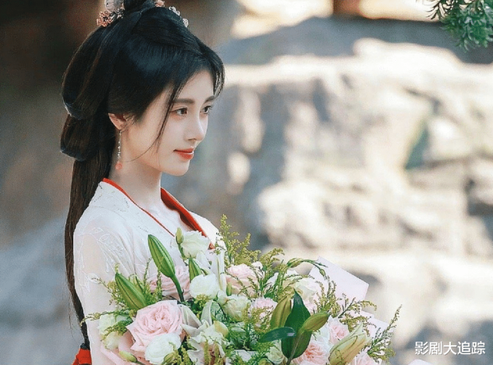 ����������溵t�����¾硶�ճ�Ů��, ���ֱ�Ű, ��溵t����Ů����