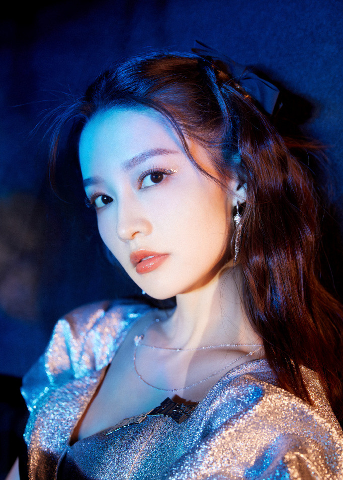 李沁光影写真大片妆容精致甜美可人 组图 娱乐 快乐柠檬 L站 李沁光影写真大片妆容精致甜美可人 组图 娱乐 快乐柠檬 L站