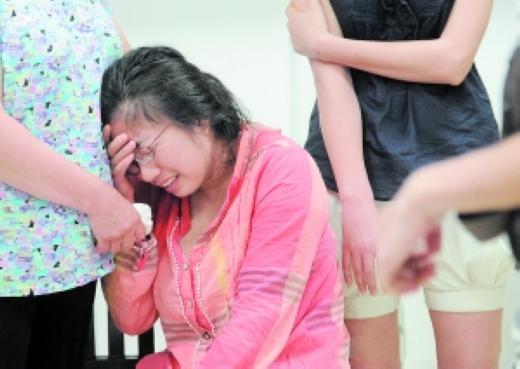 1岁宝宝突然昏迷, 医生脑ct查出真相, 打开后脑