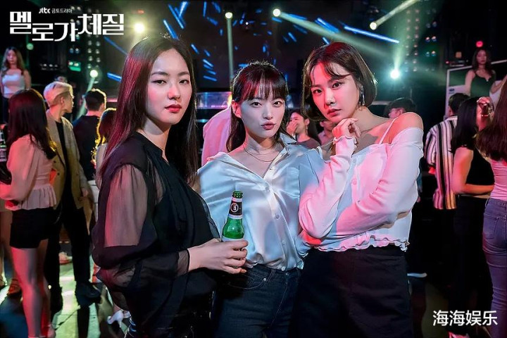 4������ĺ���, ÿһ����ֵ�ö�ˢ, �Ĳ����㰾ҹ׷��?(�������а�)