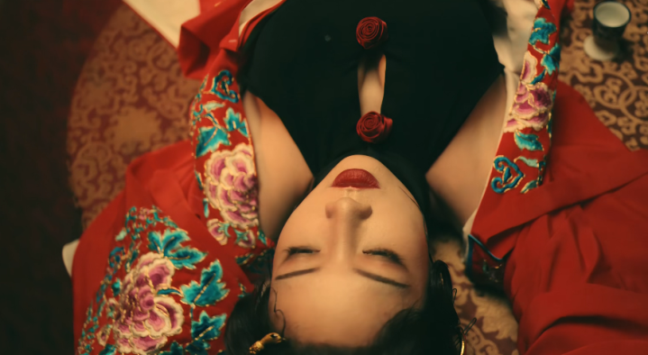 过气港星要钱不要脸, 靠女演员“卖肉”捞金, 林正英师弟晚节不保(林正英与钟发)