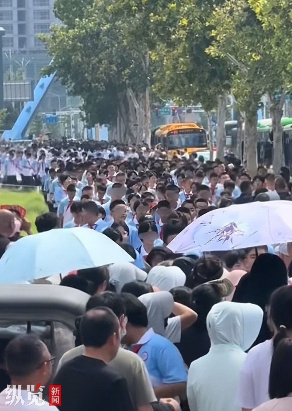 山东一中学初一新生达94个班，网友担心能否保证教学质量