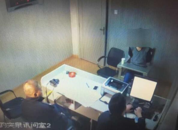 窃贼破解密码后给自己“发红包” 民警称“头回遇见”