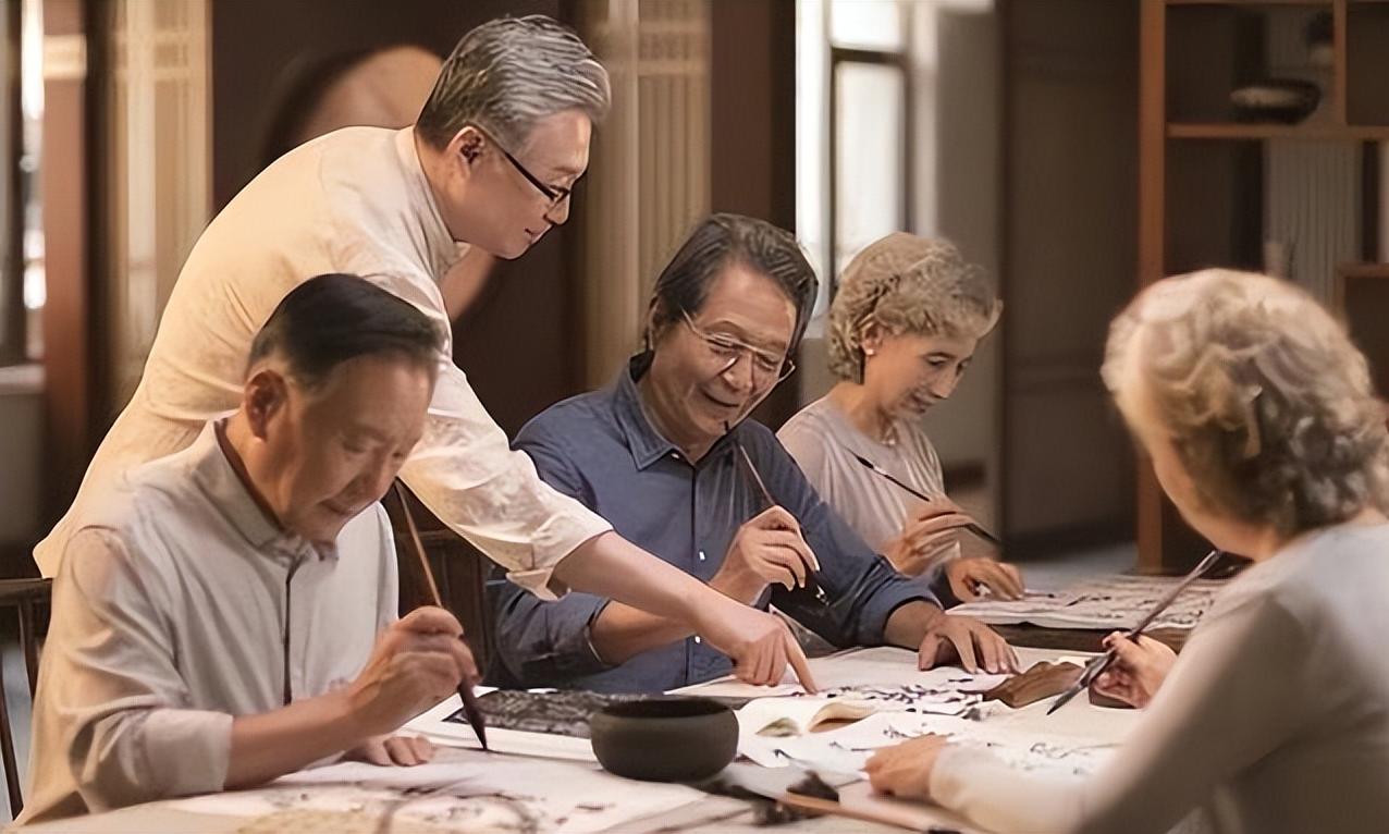 每天6万人退休！年均2190万，养老金体系能撑到2040年吗