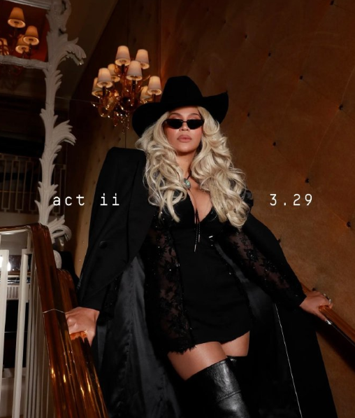 1秒钟赚358万! 碧昂丝成为龙年第一打工人, 拍60秒广告收入2.1亿(碧昂丝美国什么级别的)