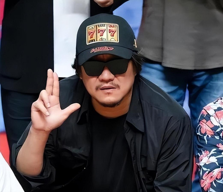 �����: ����÷�á���糵�μ�ͬѧ�ۻ�, 47���ƾ������ӡ��ߺ�(����� ÷��)