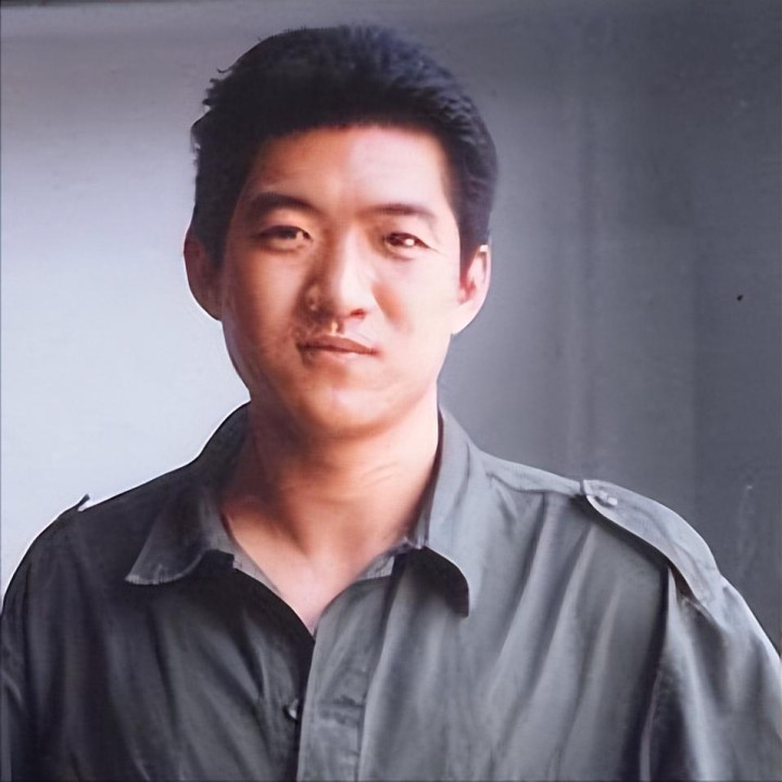 �����: ����÷�á���糵�μ�ͬѧ�ۻ�, 47���ƾ������ӡ��ߺ�(����� ÷��)