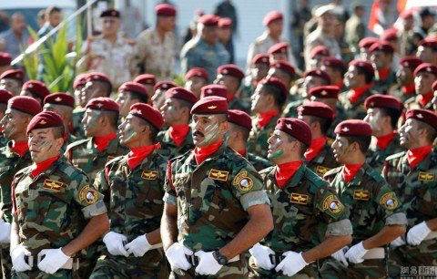 伊拉克军队在巴格达举行阅兵