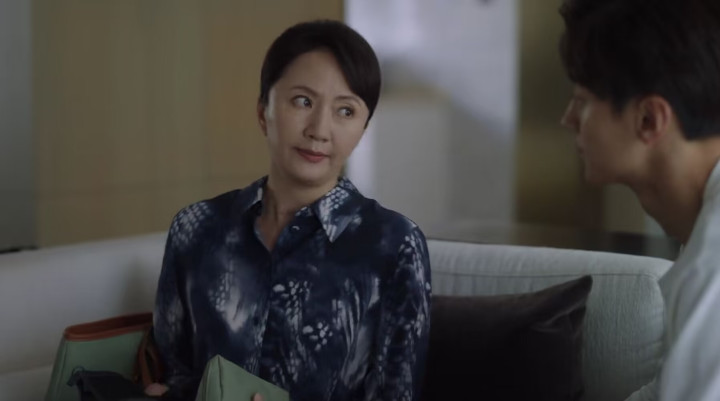 ������������ҵ�������Ů����: ��������������, ��ĸԲ���ճ�