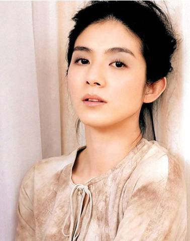 曝光十大女星退出娱乐圈的不同疯狂理