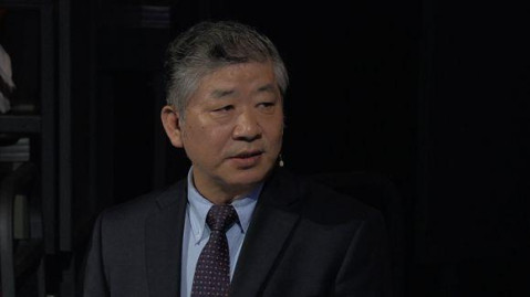 黄靖教授还是中国国际战略基金会的海外顾问,国务院授权任命的新华社