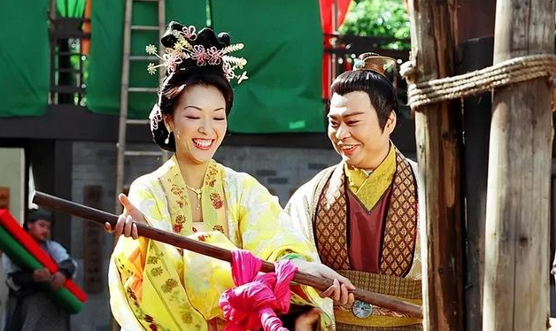 ֻ����ҹ�ǿ��, �޹�ȥ�Ų�������! �۾�һֱ�������������(��÷ͼƬ��ȫ��ͼ)