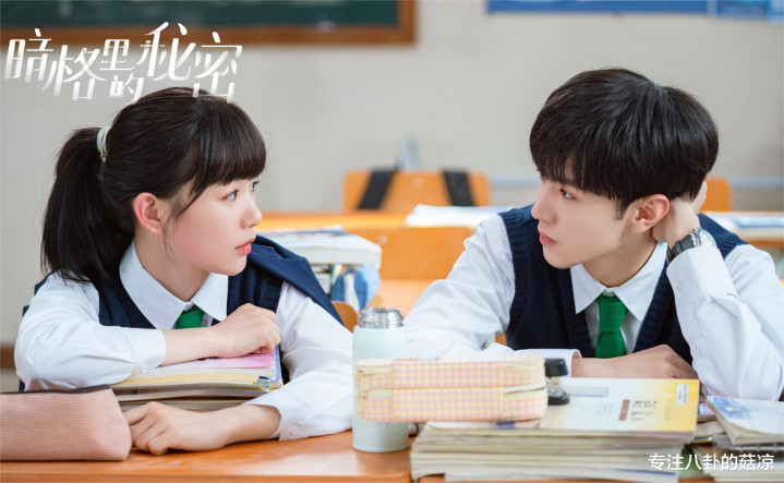 ����4����������У԰��, ��Ů��CP��ʮ��, �Ĳ��������ͷ��?