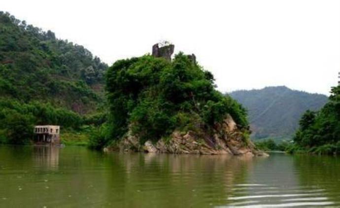 翁源景点自驾游,翁源客家围屋,英德横石塘镇旅游景点_文秘苑图库