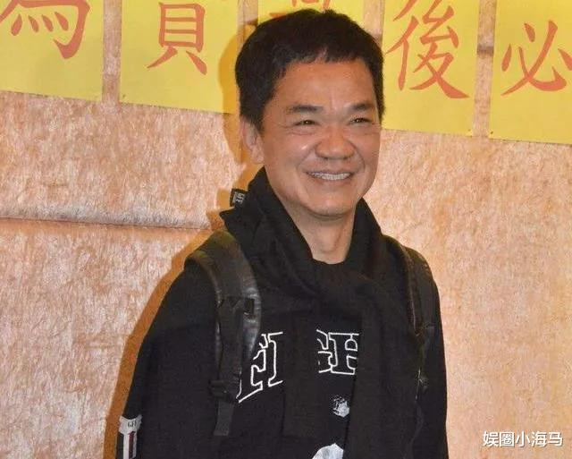 “恶人专业户”黄光亮: 废屋当家, 旧纸当被! 后逆袭当电影老板(香港演员黄光亮)