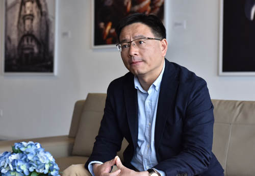 嘉华(中国)投资有限公司副董事长谷文胜