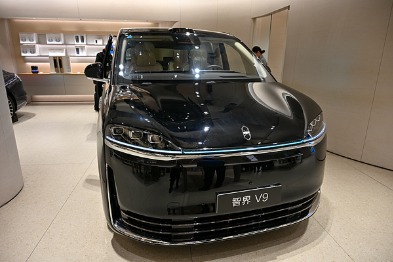 智界汽车双线推进：独立造车资质待获批，独立上市计划获内部人士证实