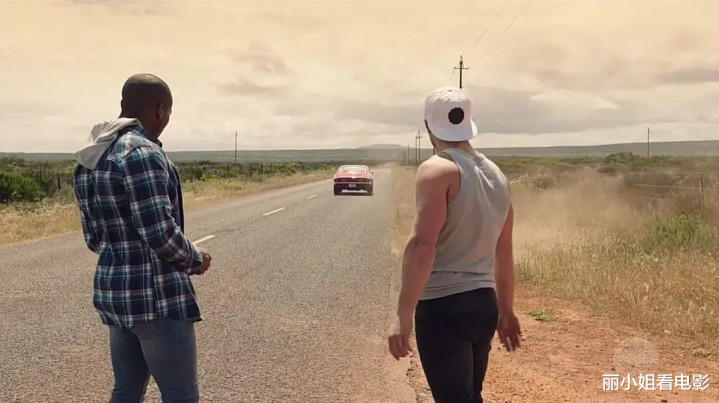 �ųƹ�·�桶˹�ʹ��˹��, �ⲿ����B��Ƭ��������Ƽ�����̫ˬ