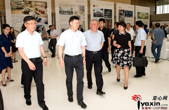 网站首页 →公司新闻 新疆阿尔曼清真食品工业集团有限公司董事长热迪