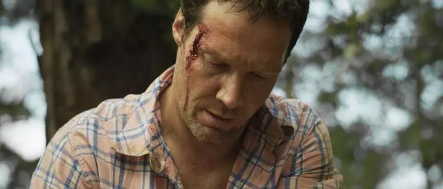 丧尸爸爸的爱让孩子成功活了下来