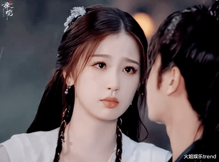 ���ɽ��ġ������ɽ������뿪��, �������Ⱥ�������ѹ��溵t����Ź�(�ɽ���������Ů����)