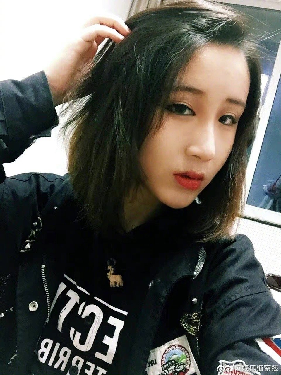 锤娜丽莎女团旧照图片