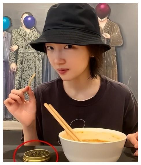 早有预兆周冬雨:被罗晋曝光天价片酬,同居刘昊然逼剧组剃光头!