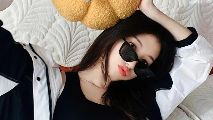 90��Ů��Ա�����(�������ֵ)