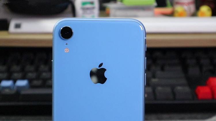iPhone12藍色版本“翻車”? 與官網宣傳圖存在色差, 果粉都想退貨瞭-圖2