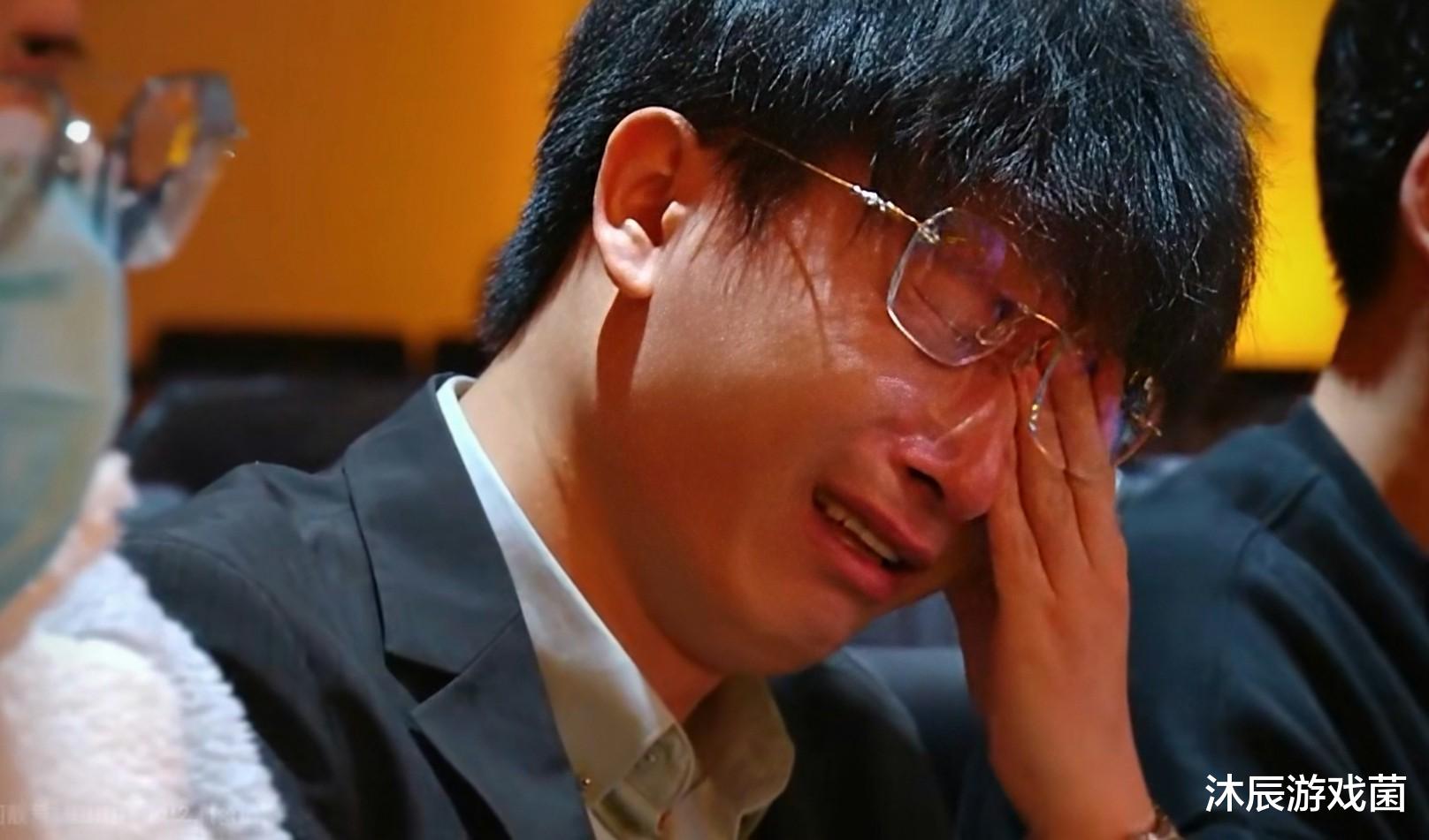 TTG世冠淘汰, 张凯泪撒舞台, 网友: 这或许是最后的整整齐齐